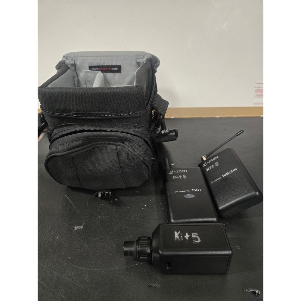 Azden 51XT UHF Transmitter With 2  UHF Transmitter -